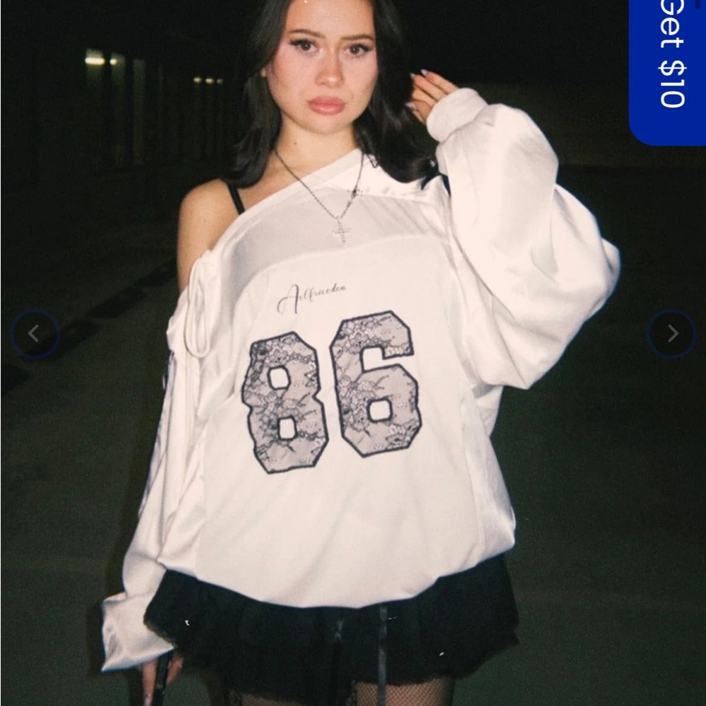 Aelfric Eden Off The Shoulder White Lace Sweatshirt